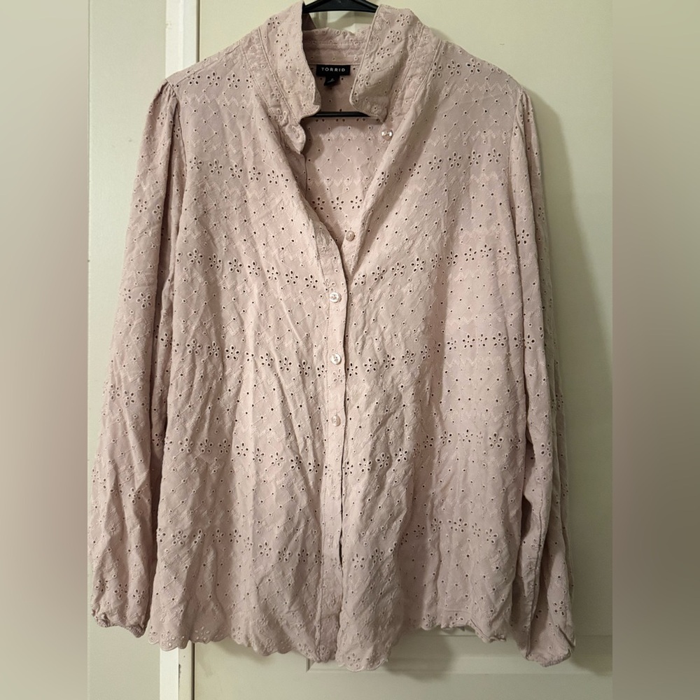Torrid top size 2